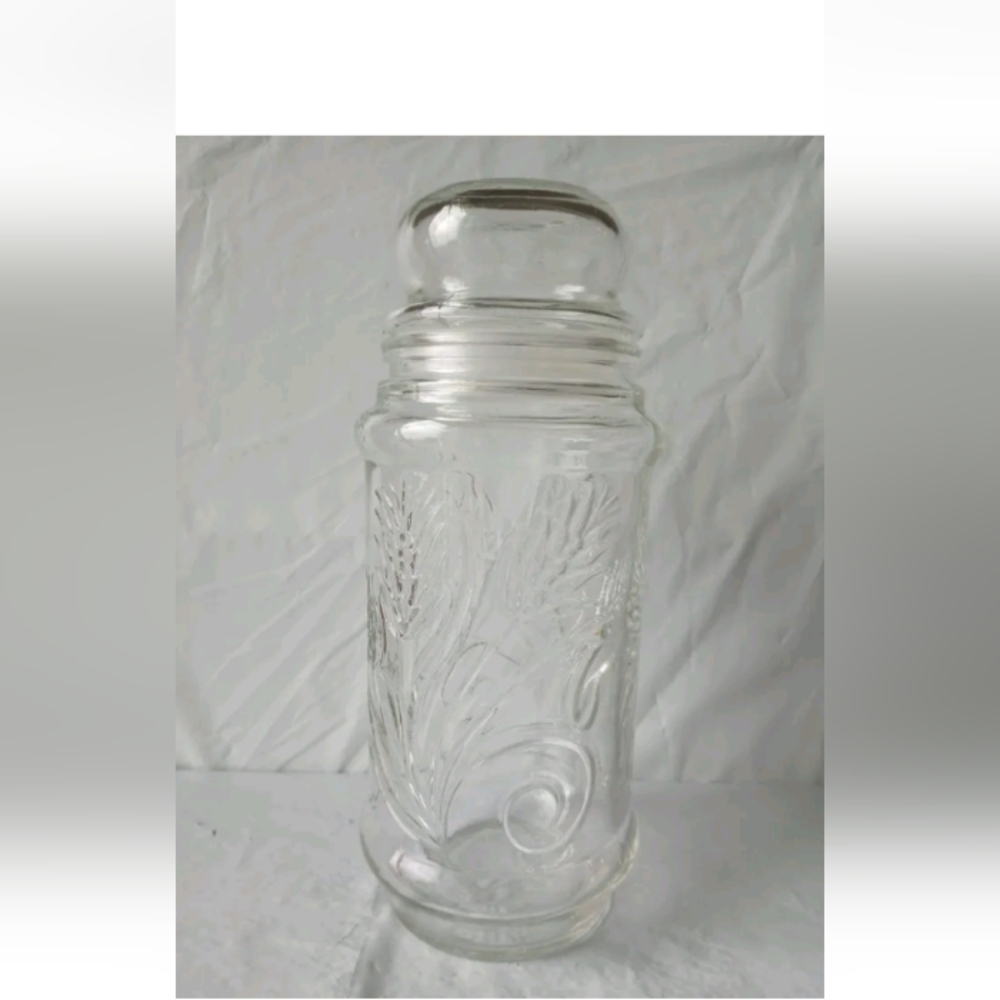 Vintage 1982 Planters Peanut Mr Peanut Glass Jar 9" Jar w Lid Wheat Patt…